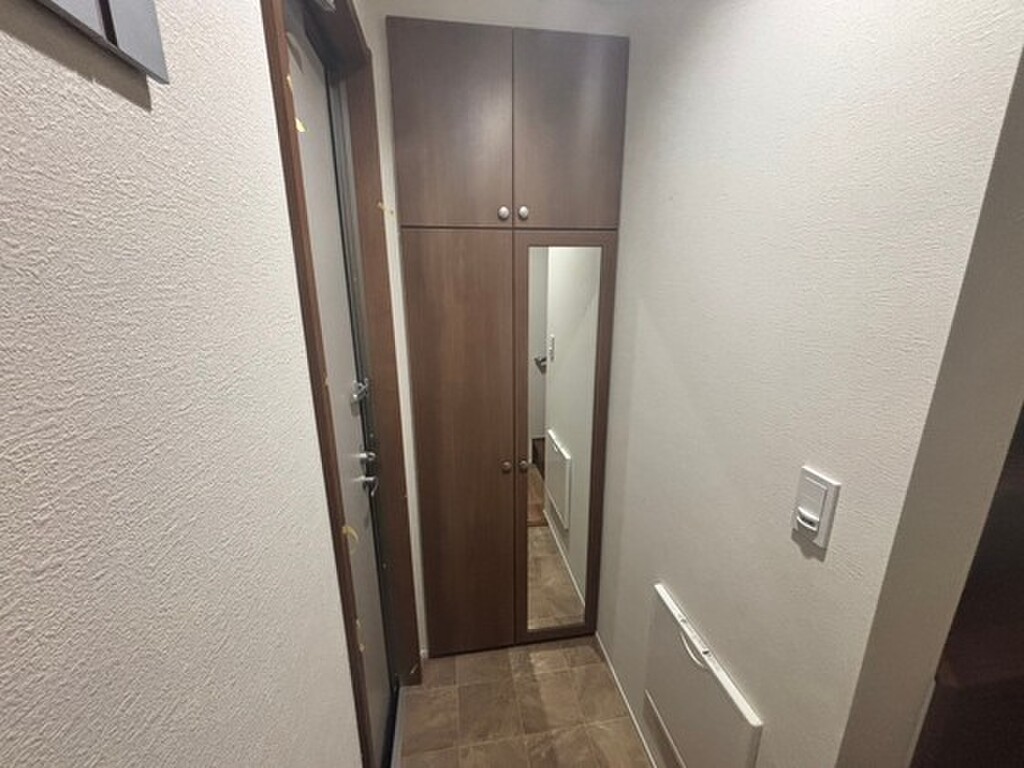 (10/19) 玄関 (10/19) 玄関