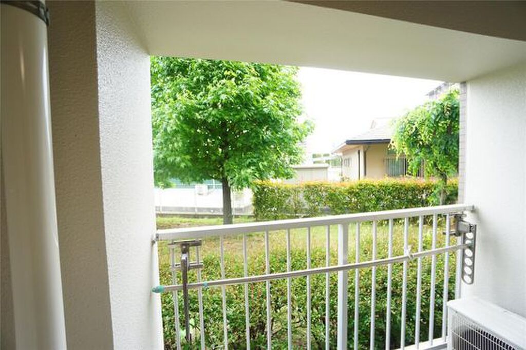 (8/19) バルコニー