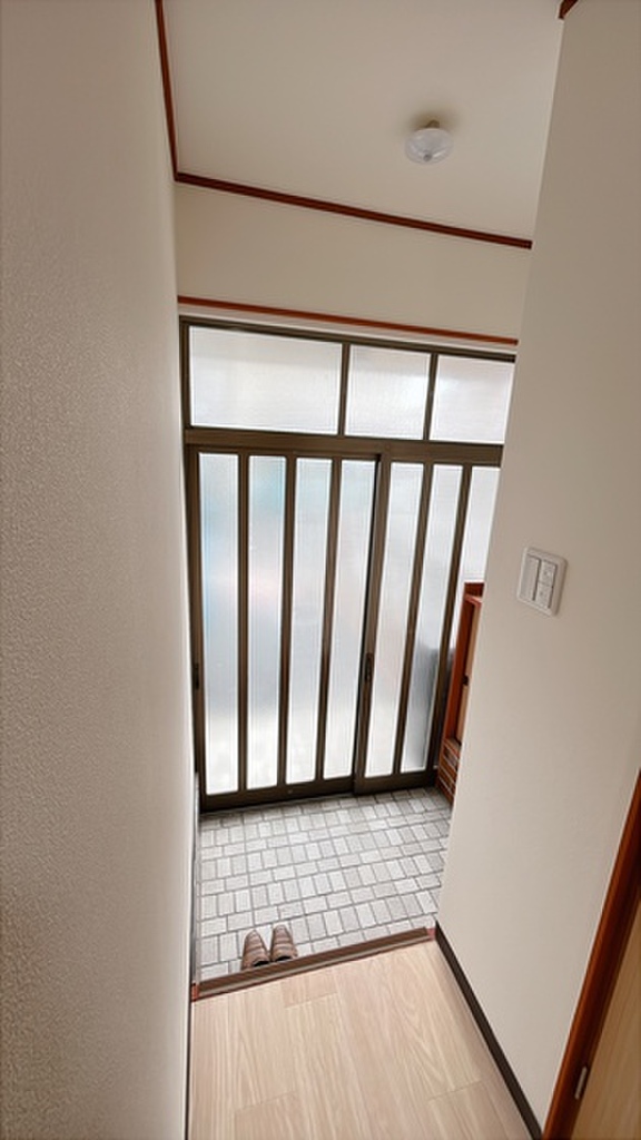 (14/24) 玄関 (14/24) 玄関