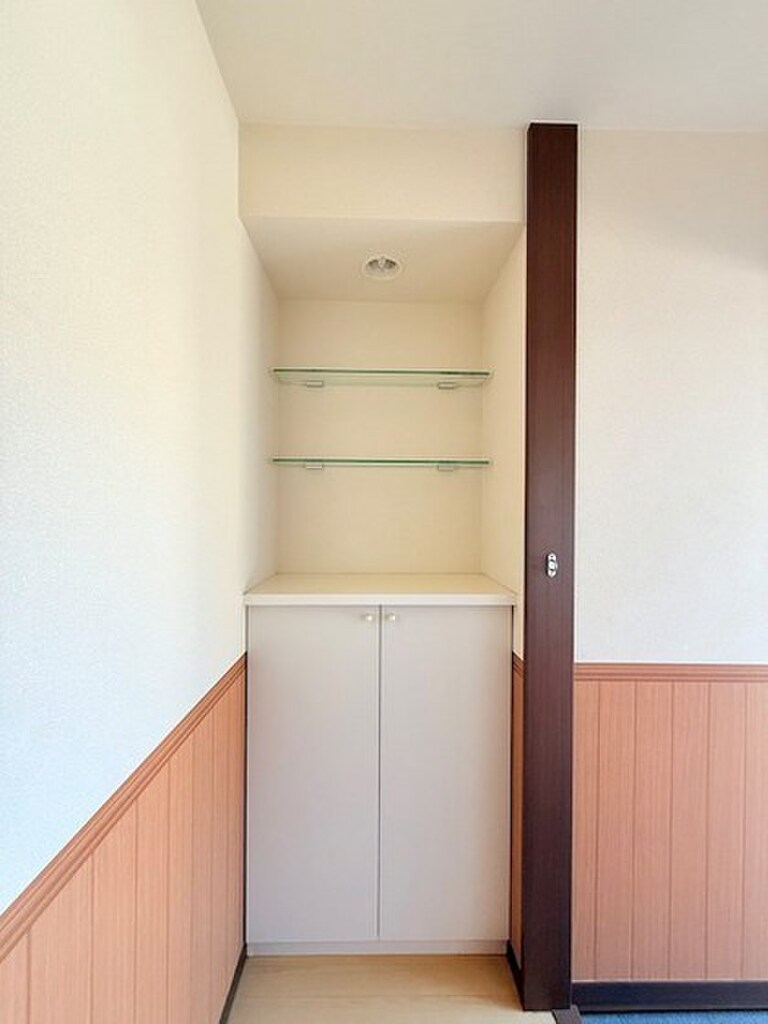 (14/18) 玄関 (14/18) 玄関