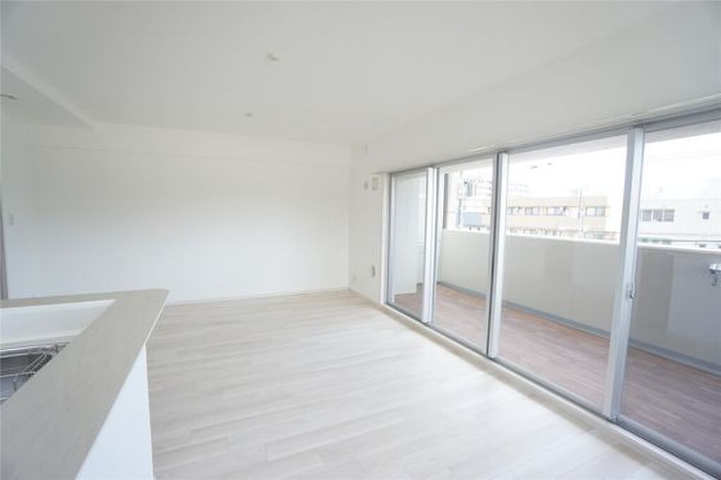 (15/23) 居室・リビング