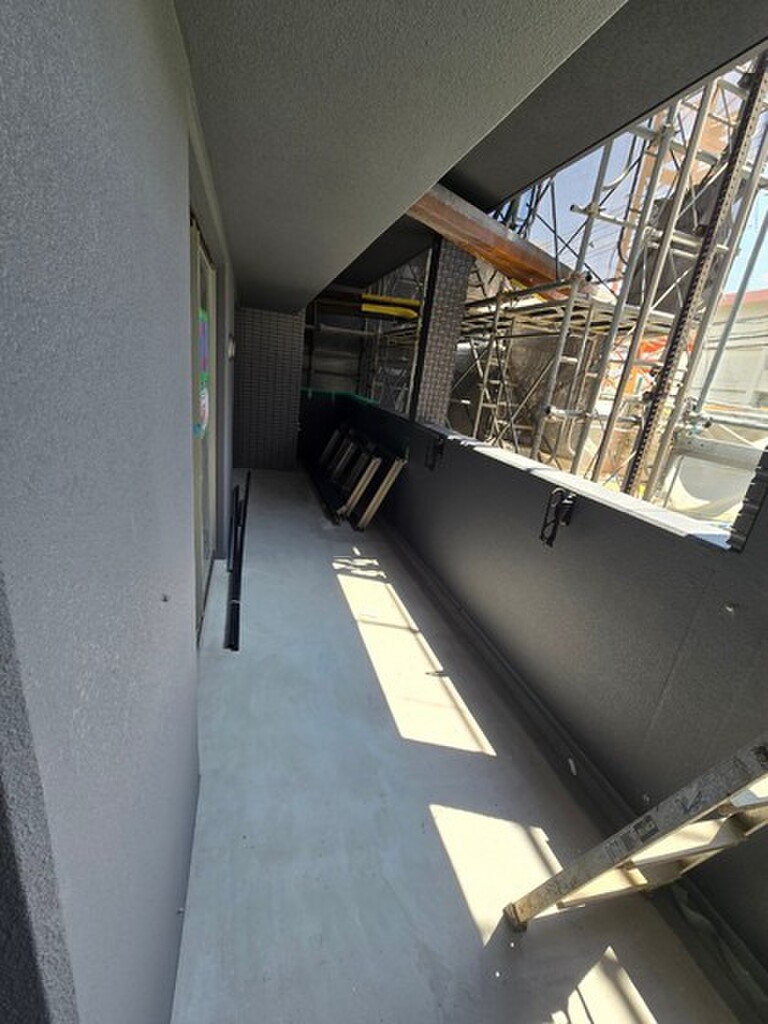 (12/20) バルコニー (12/20) バルコニー