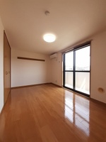 ミレニアムハイツ