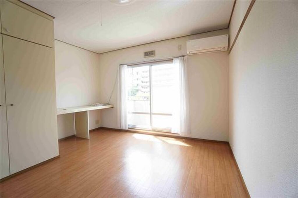 (2/14) 居室・リビング (2/14) 居室・リビング