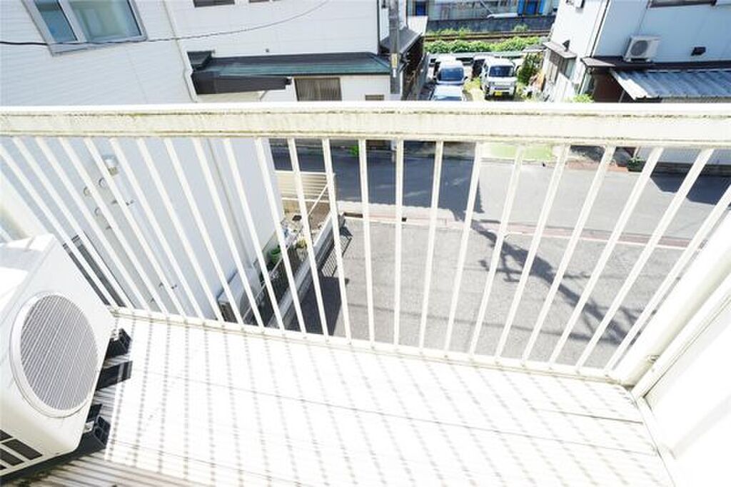 (11/17) バルコニー