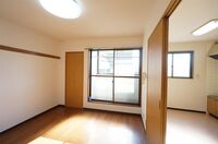 エミリービル