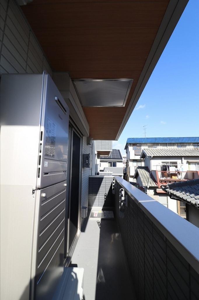 (10/23) バルコニー (10/23) バルコニー