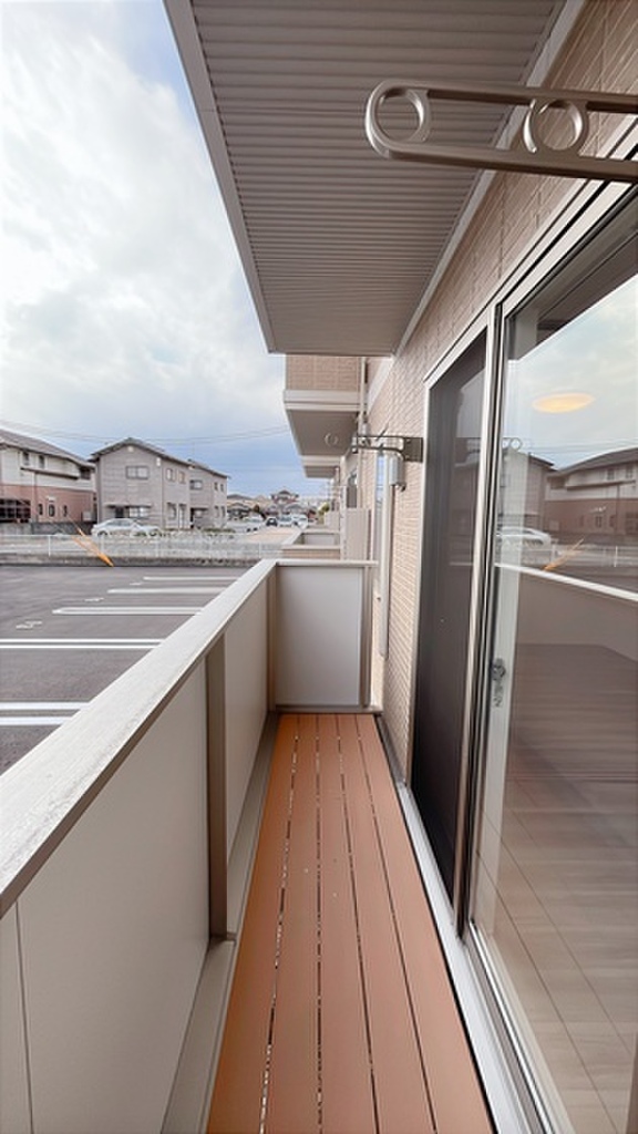 (11/23) バルコニー