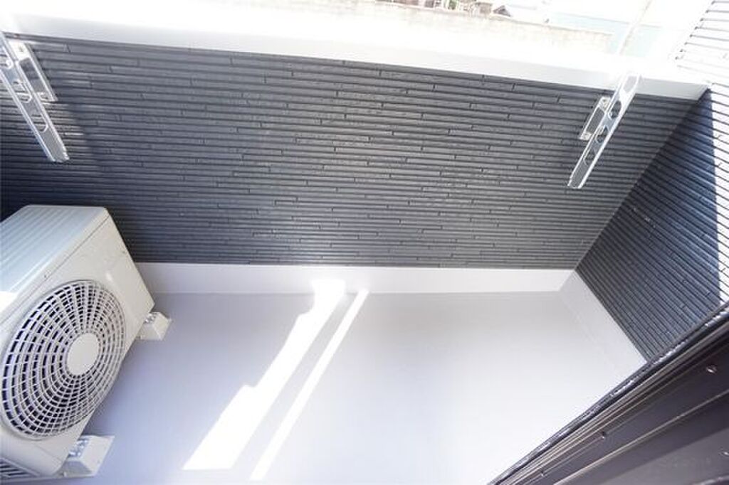 (8/23) バルコニー (8/23) バルコニー