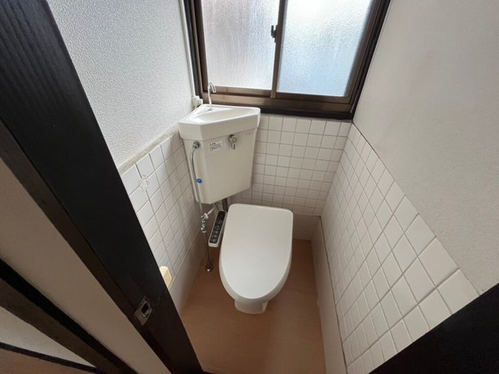 (8/21) トイレ (8/21) トイレ