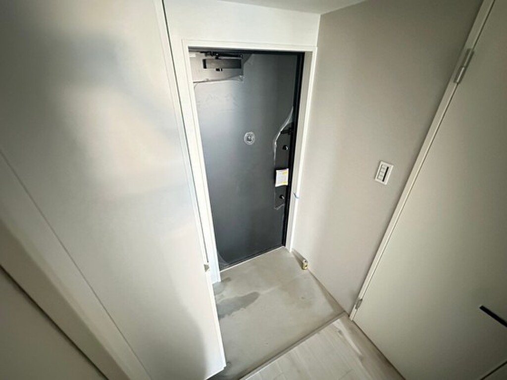 (10/23) ※別室の写真・フロアー毎に建具クロス等の設備相違有 (10/23) ※別室の写真・フロアー毎に建具クロス等の設備相違有