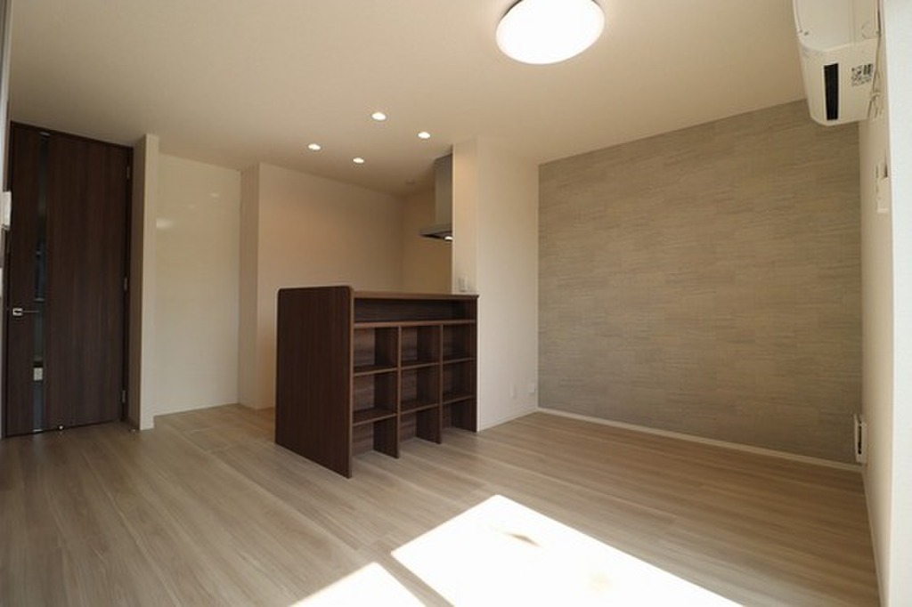 (2/17) 居室・リビング (2/17) 居室・リビング