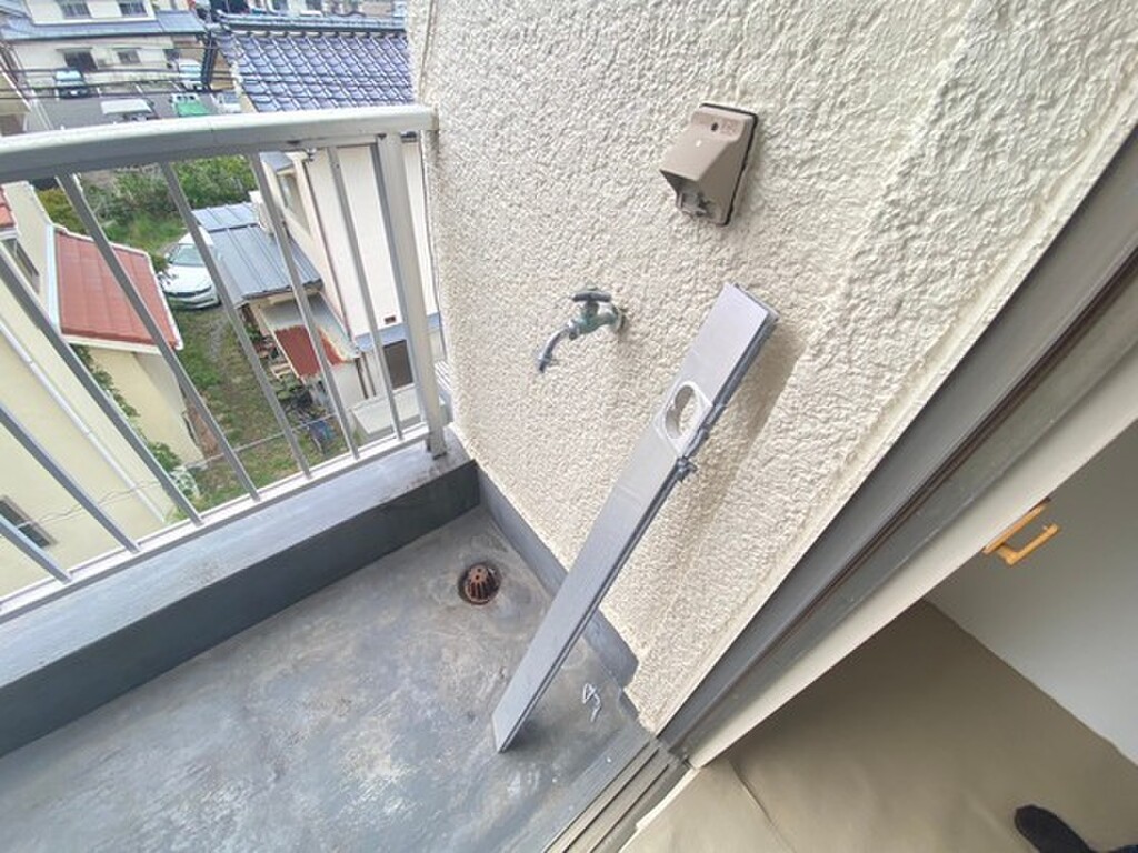 (8/20) バルコニー (8/20) バルコニー