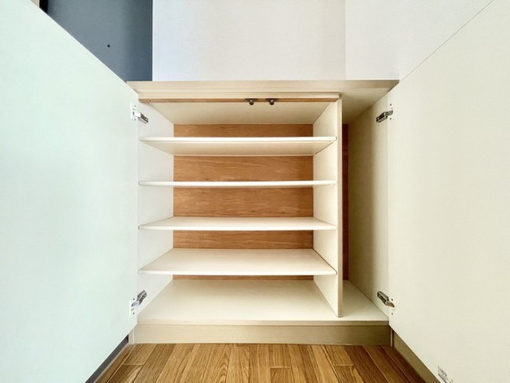 (11/19) 玄関 (11/19) 玄関