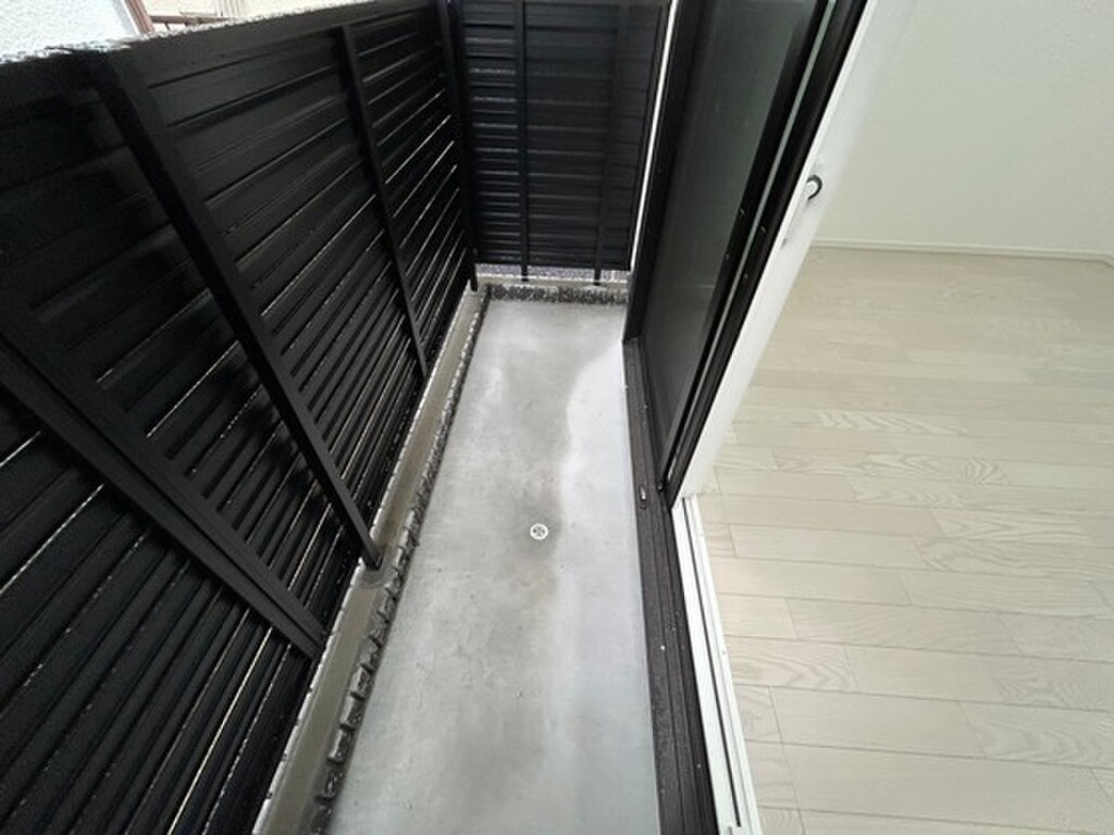 (8/24) バルコニー (8/24) バルコニー