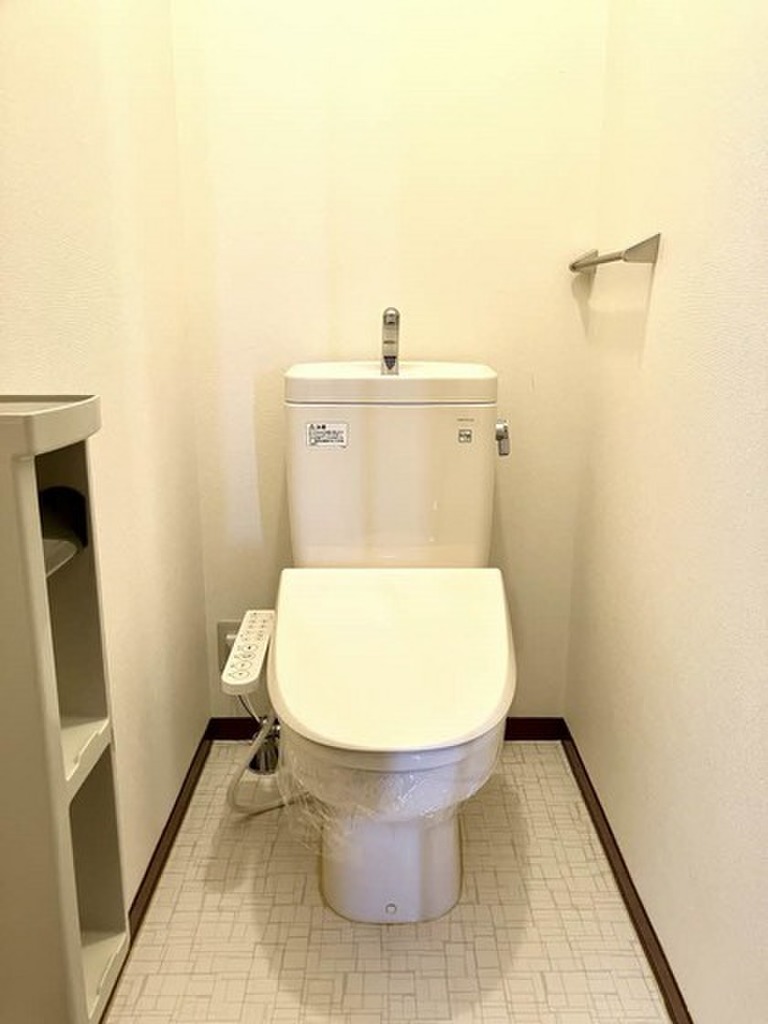 (5/18) トイレ (5/18) トイレ