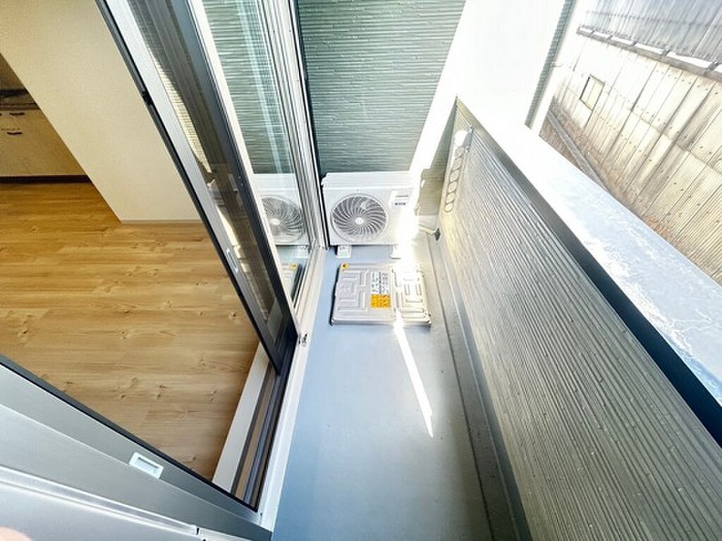 (9/22) バルコニー