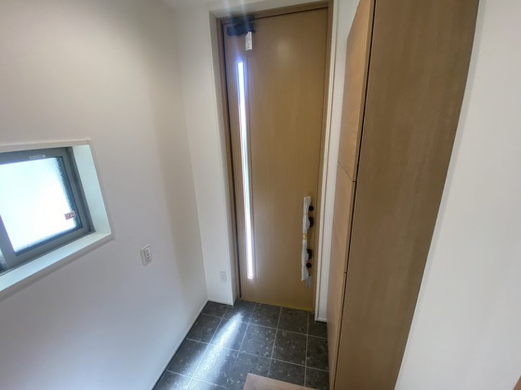 (13/27) 玄関 (13/27) 玄関