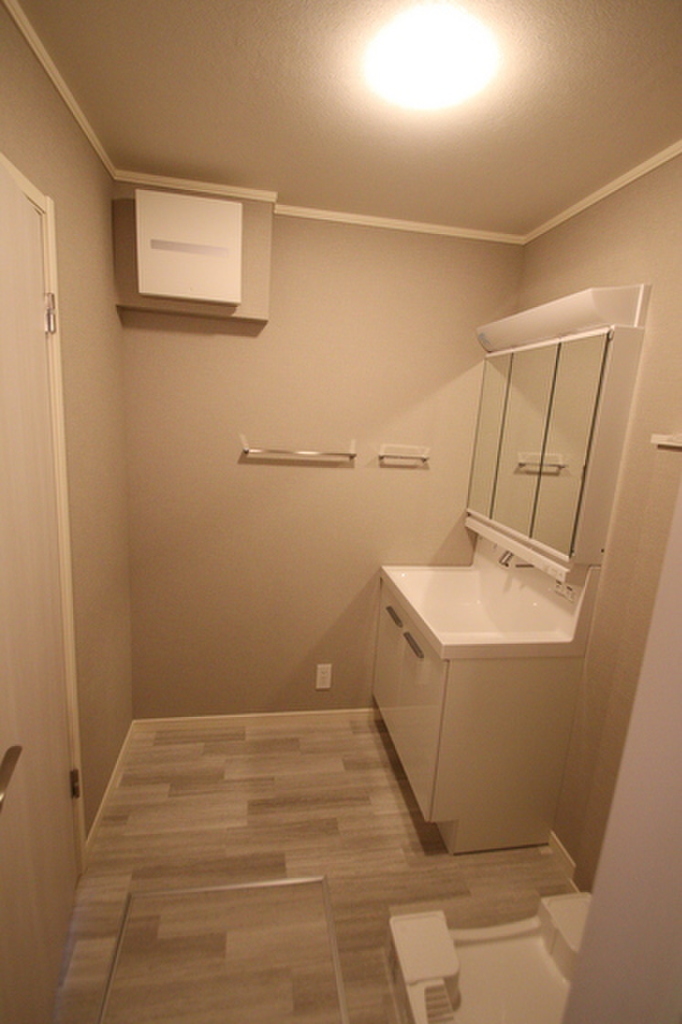 (6/18) 洗面所 (6/18) 洗面所