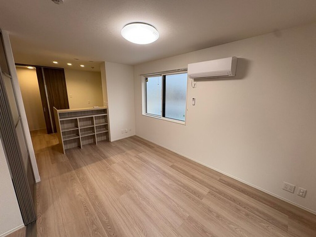 (2/23) 居室・リビング (2/23) 居室・リビング