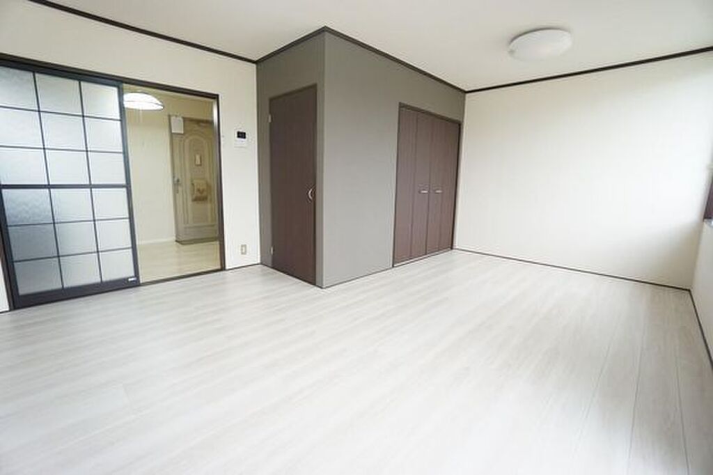 (2/23) 居室・リビング (2/23) 居室・リビング