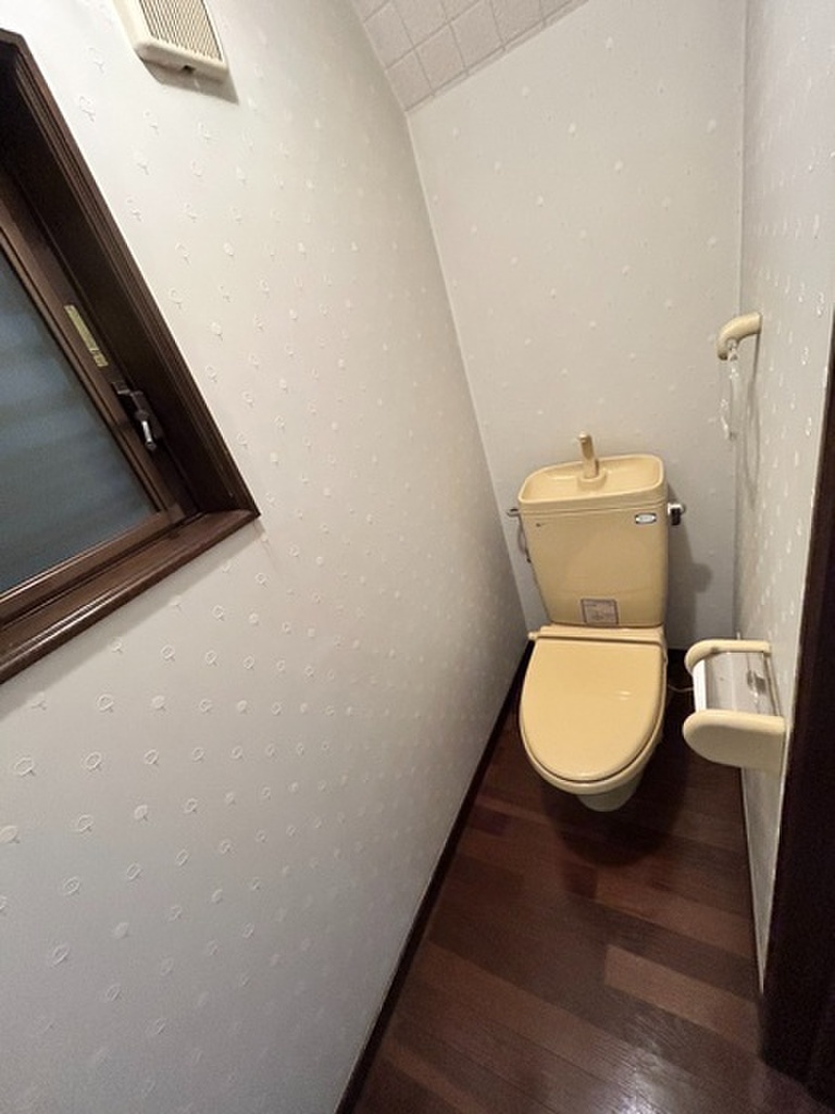 (15/20) トイレ (15/20) トイレ