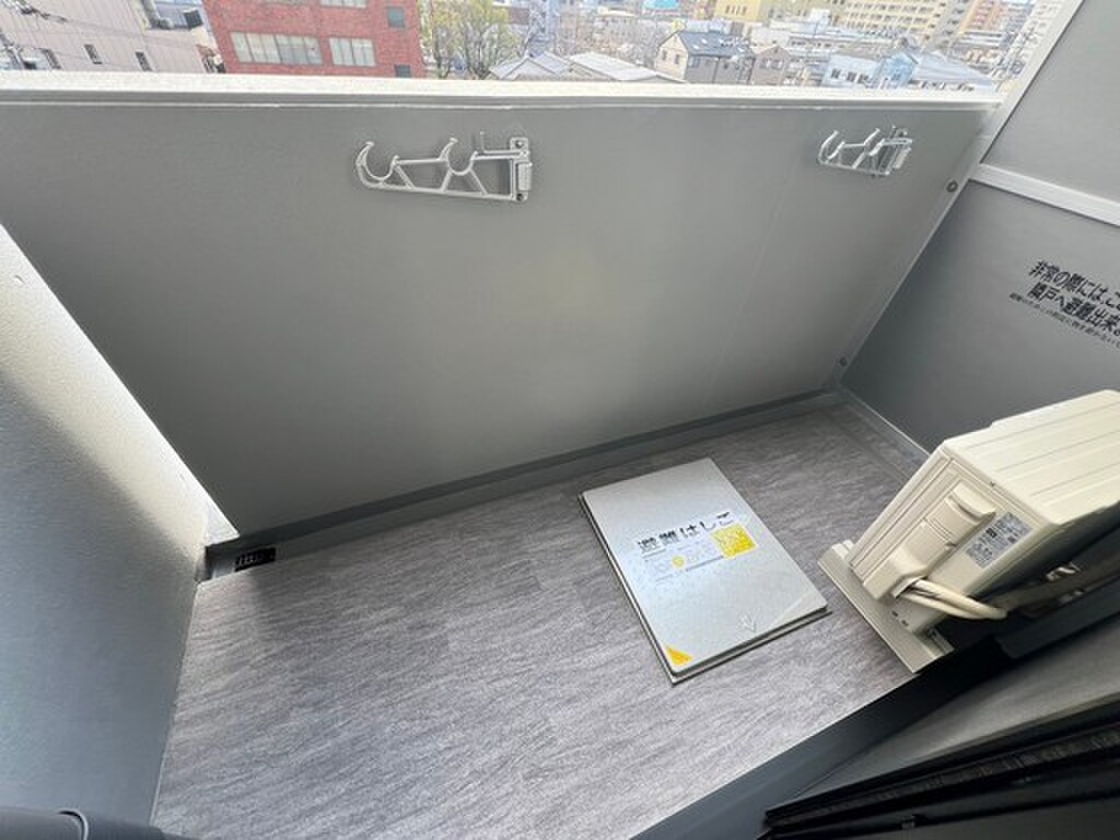 (12/24) バルコニー (12/24) バルコニー