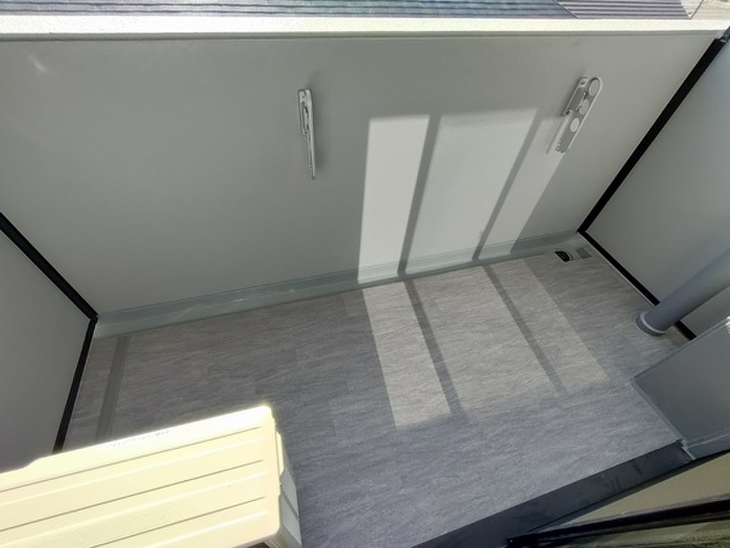 (12/20) バルコニー (12/20) バルコニー