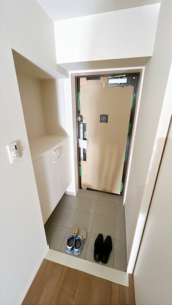 (13/26) 玄関