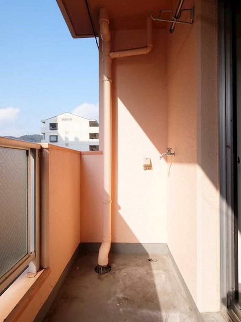 (11/13) バルコニー (11/13) バルコニー