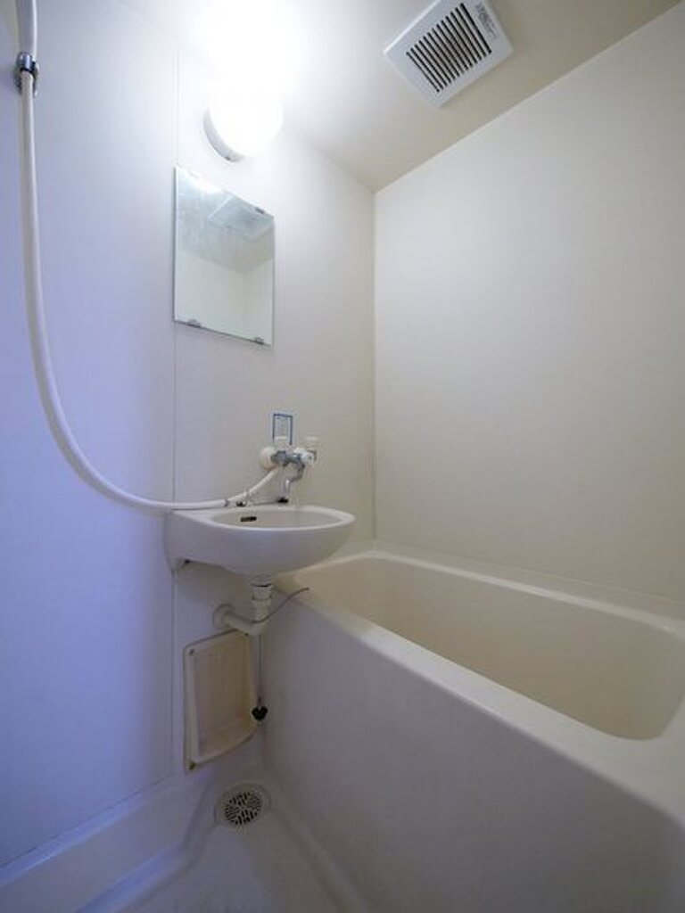 (4/13) バス (4/13) バス