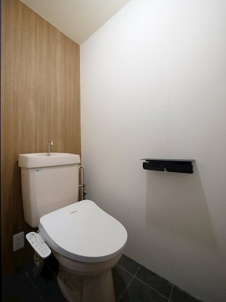 (5/13) トイレ (5/13) トイレ