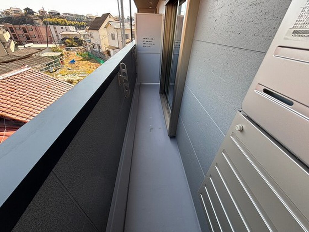 (8/21) バルコニー (8/21) バルコニー