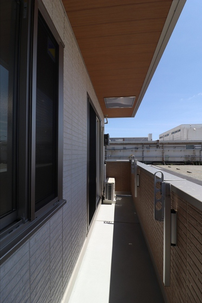 (10/22) バルコニー