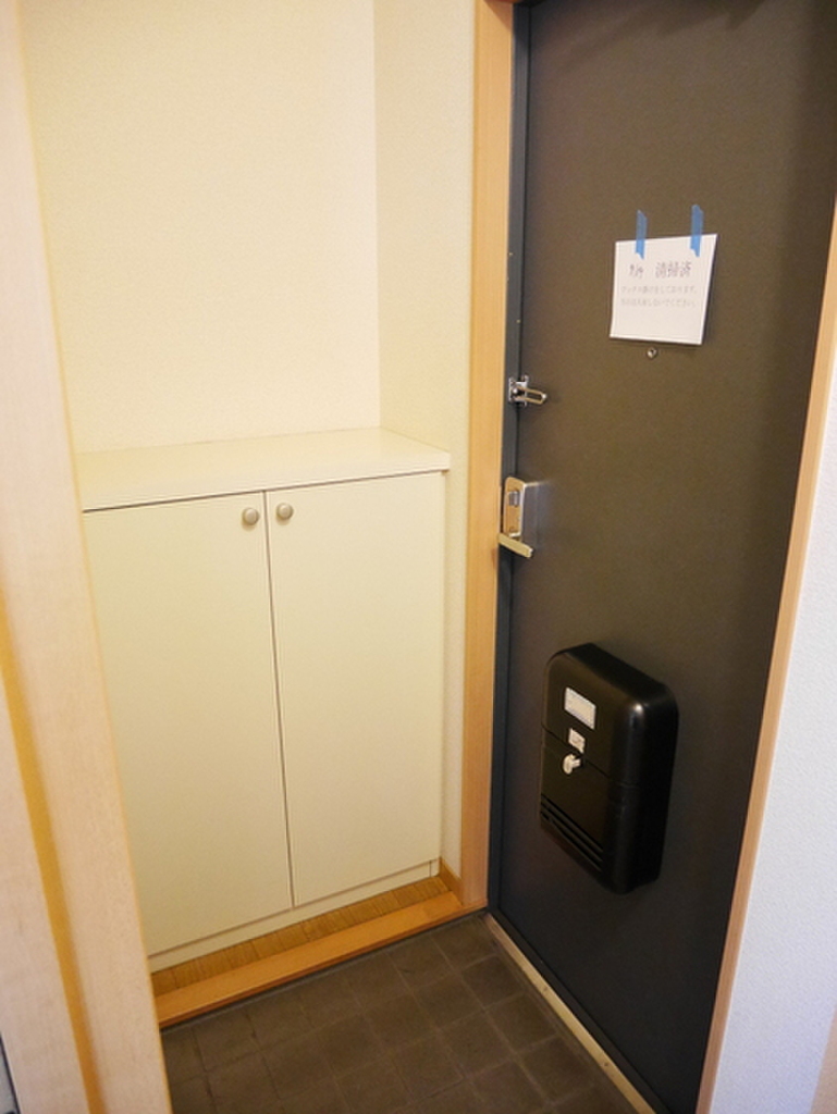 (9/18) 玄関