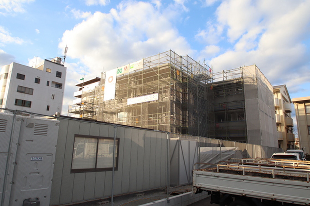 (6/12) バルコニー (6/12) バルコニー