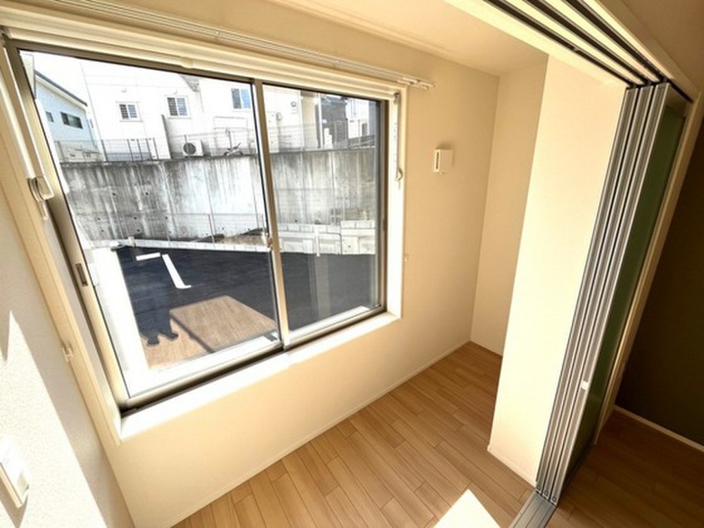 (8/22) バルコニー (8/22) バルコニー