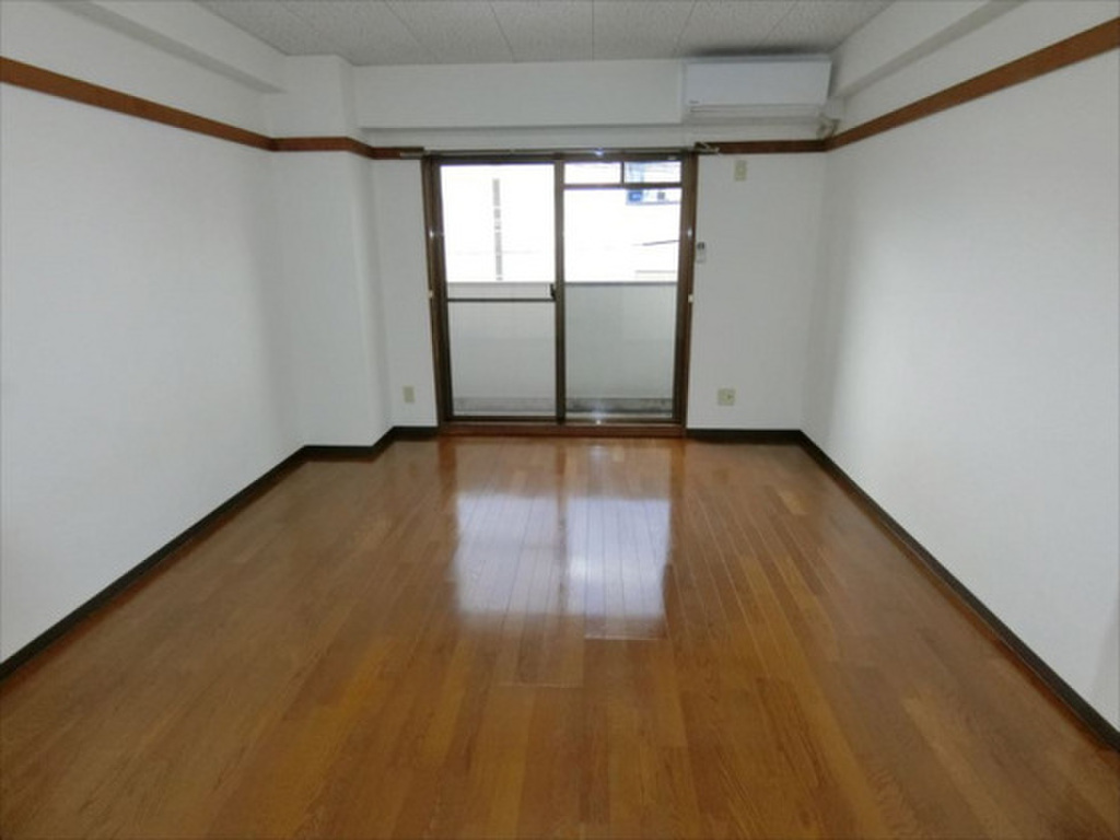 (2/17) 居室・リビング (2/17) 居室・リビング