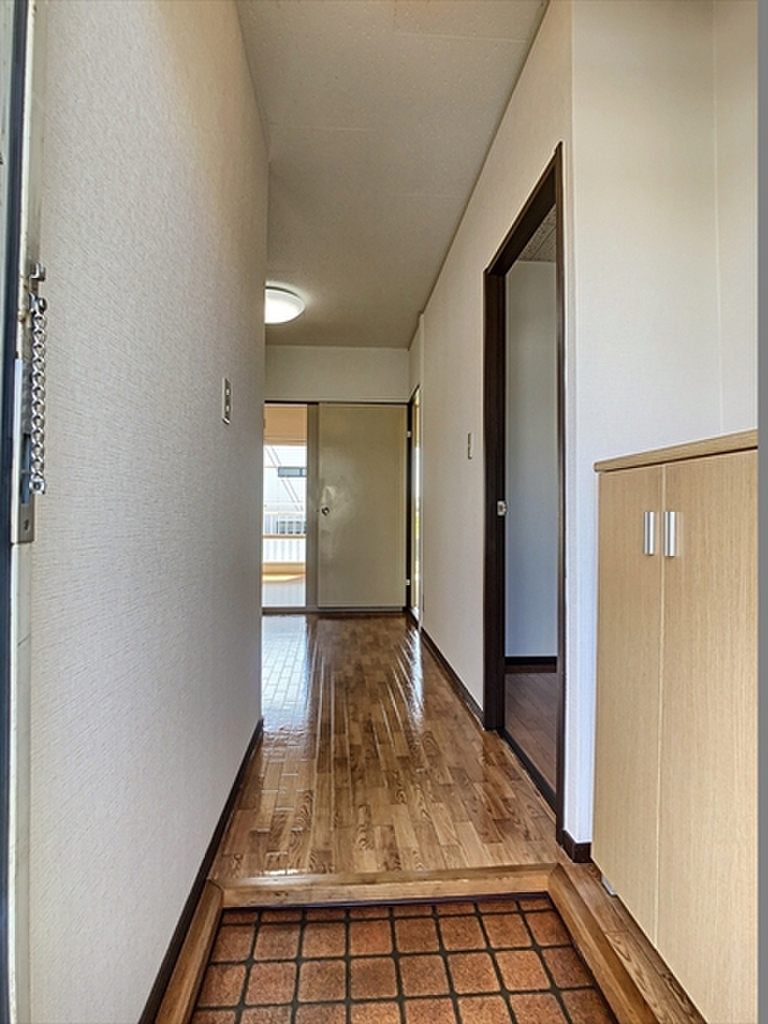 (10/26) 玄関 (10/26) 玄関