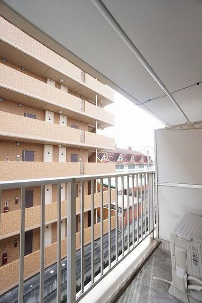 (12/24) バルコニー