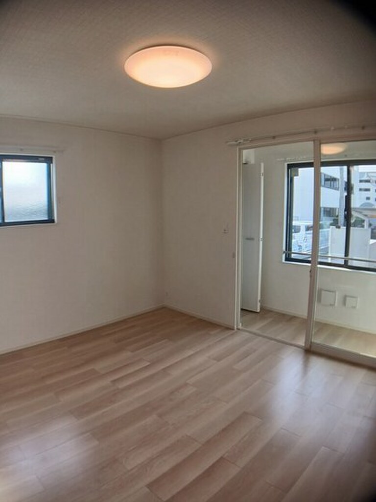 (4/18) 居室・リビング (4/18) 居室・リビング