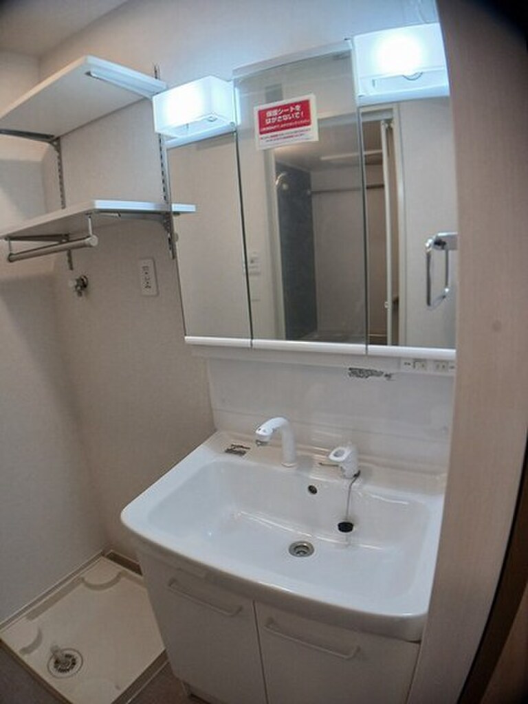 (8/18) 洗面所 (8/18) 洗面所