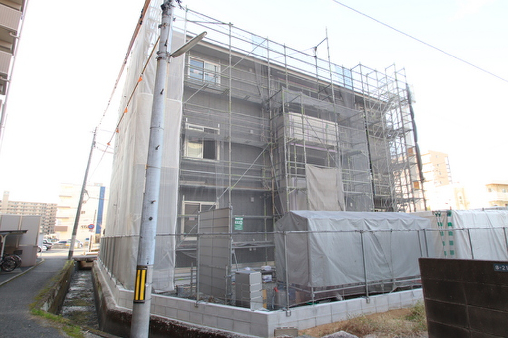 (6/10) バルコニー