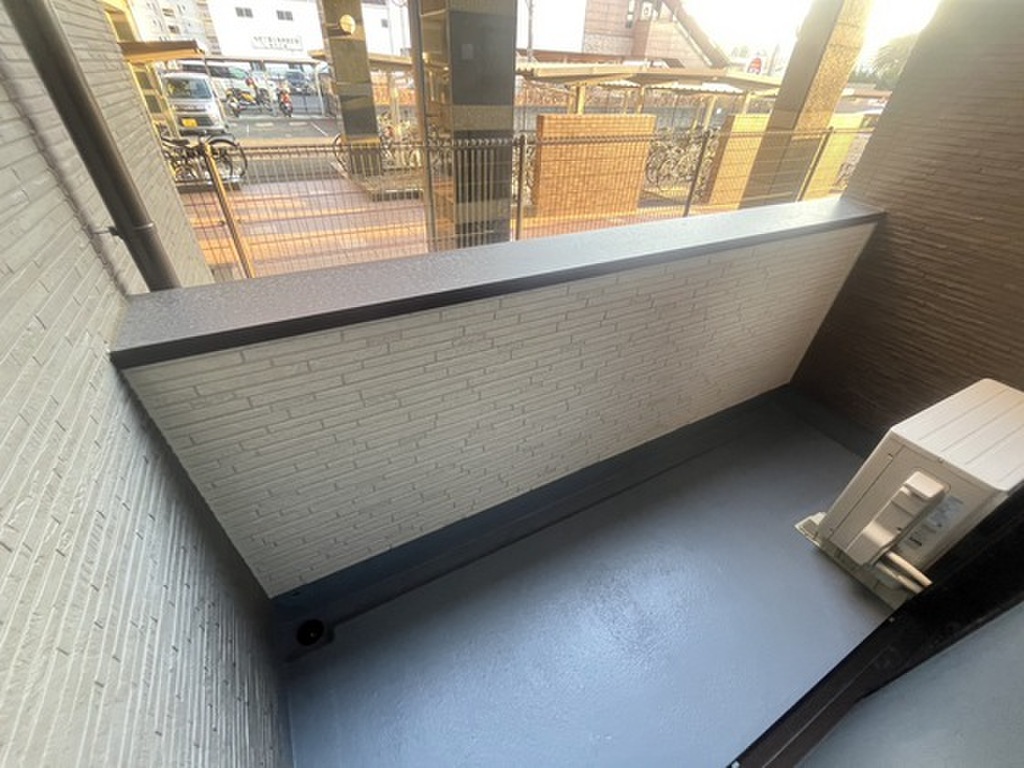 (10/23) バルコニー (10/23) バルコニー