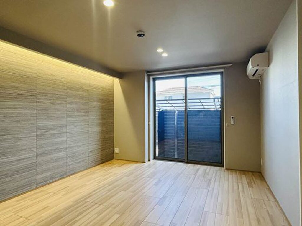 (3/18) 居室・リビング (3/18) 居室・リビング