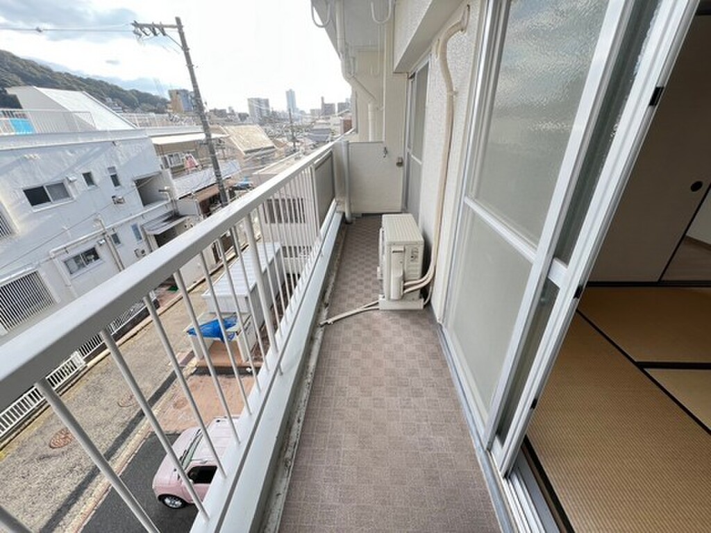 (9/23) バルコニー (9/23) バルコニー