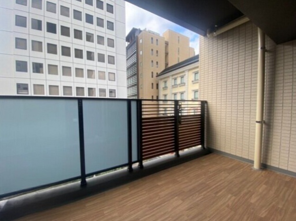 (9/19) バルコニー (9/19) バルコニー