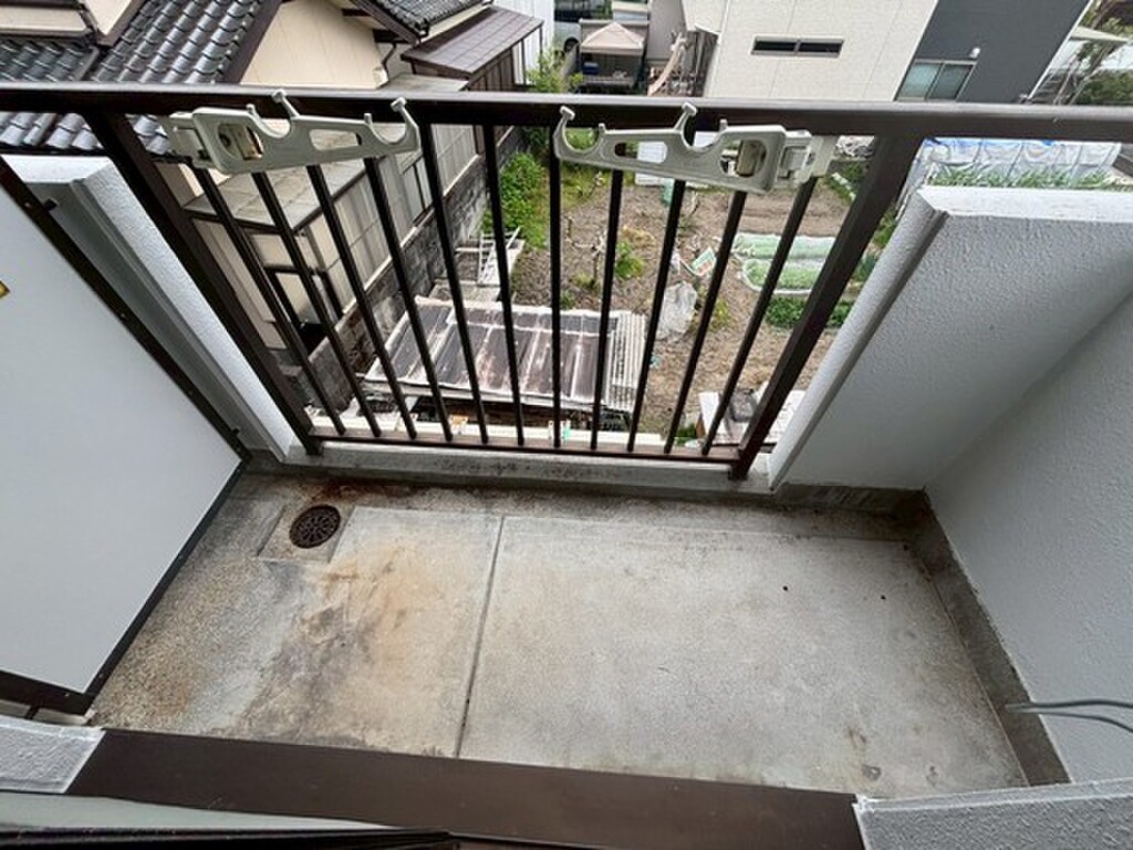 (12/23) バルコニー (12/23) バルコニー