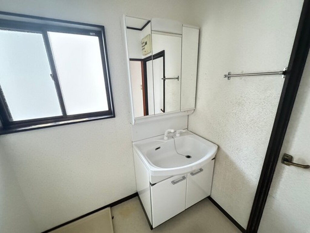 (6/22) 洗面所 (6/22) 洗面所