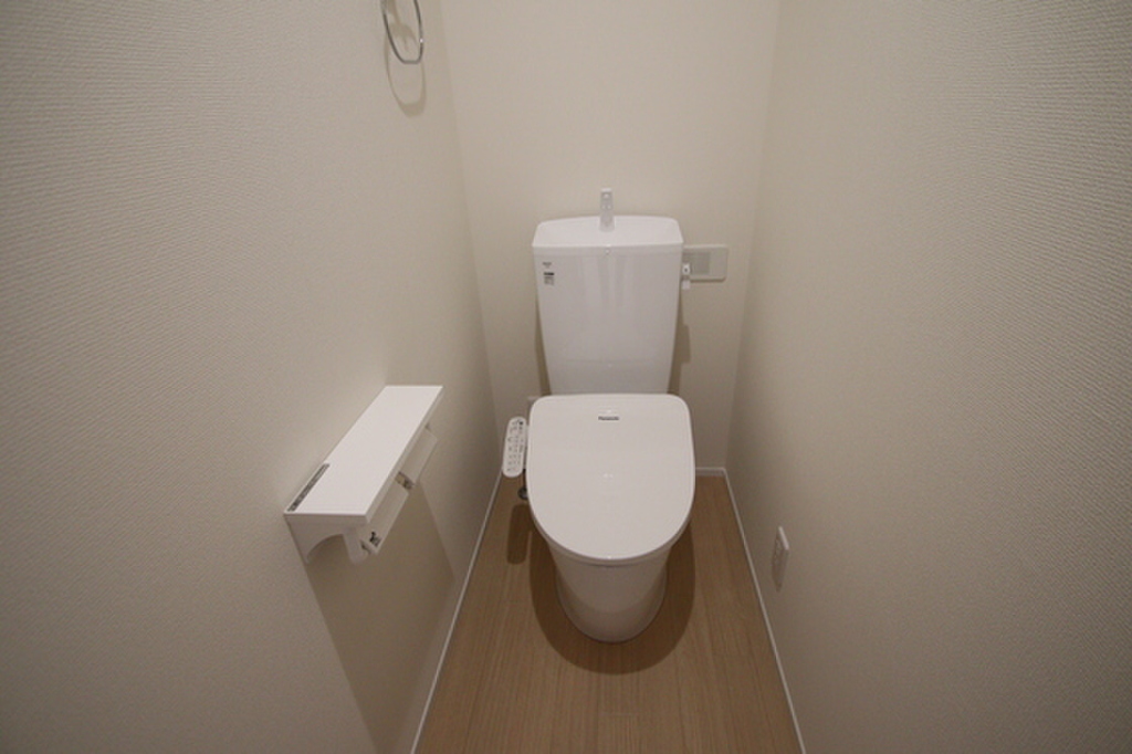 (5/22) トイレ (5/22) トイレ